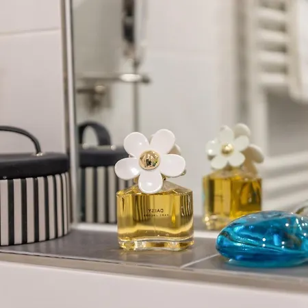 Hotel Altdeutsche Weinstube 3*