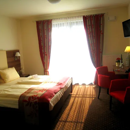 Hotell Altdeutsche Weinstube 3*